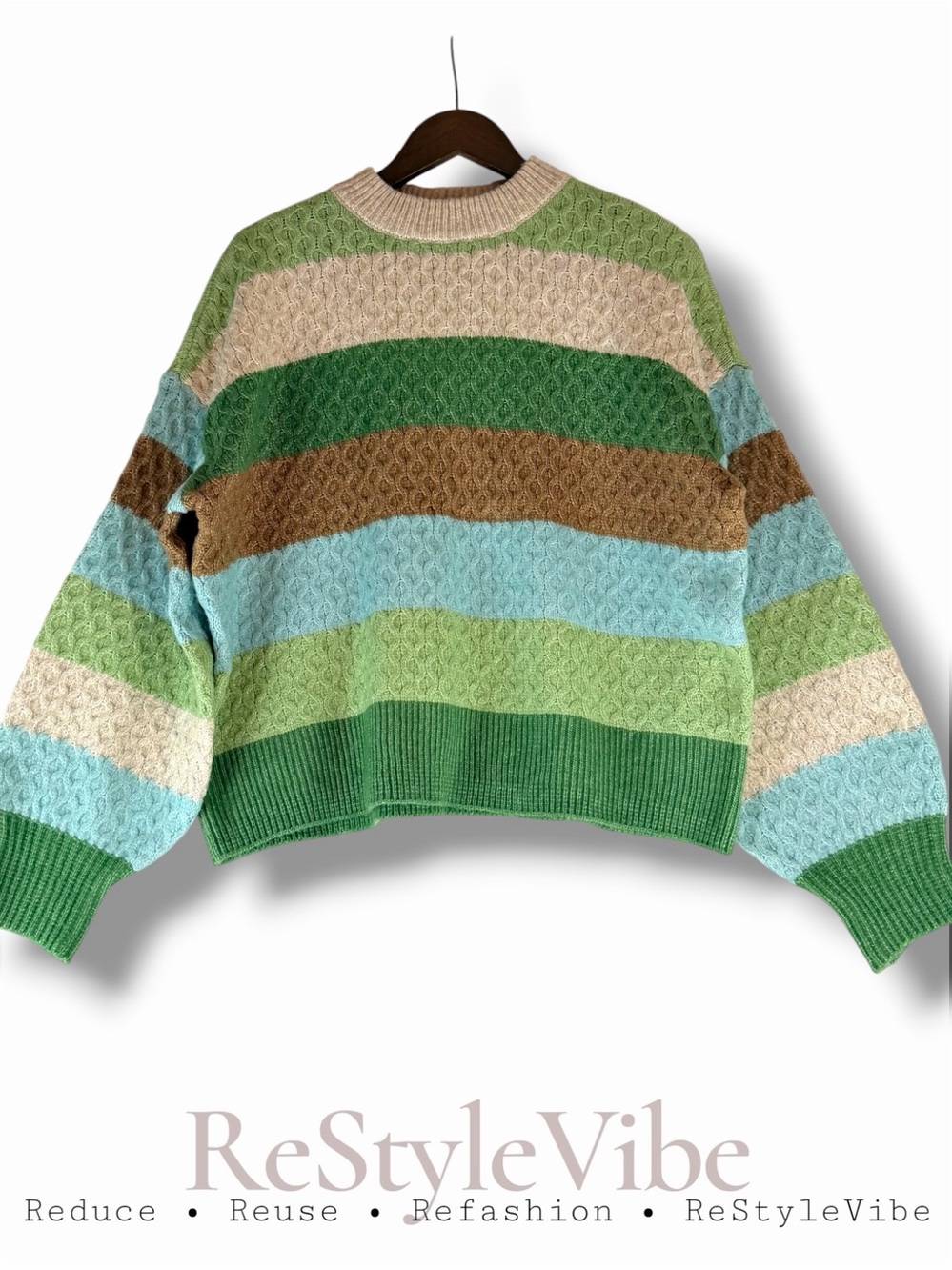 DAILY THREADS Women’s Size XS Sweater Cable Knit Crew Neck Oversized Fit Striped